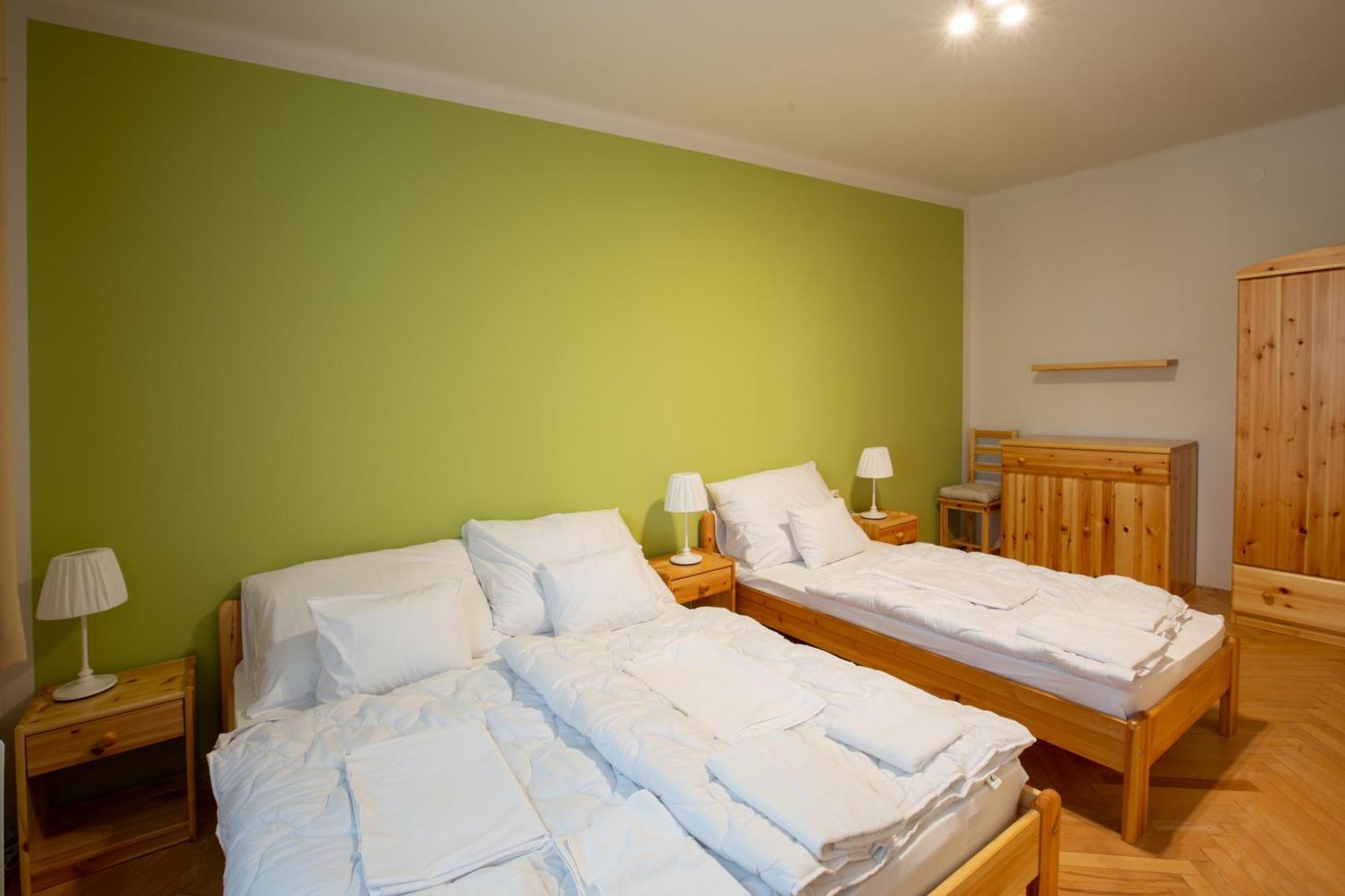 Csoemoeri Vendeghaz Hotel Csomor ภายนอก รูปภาพ