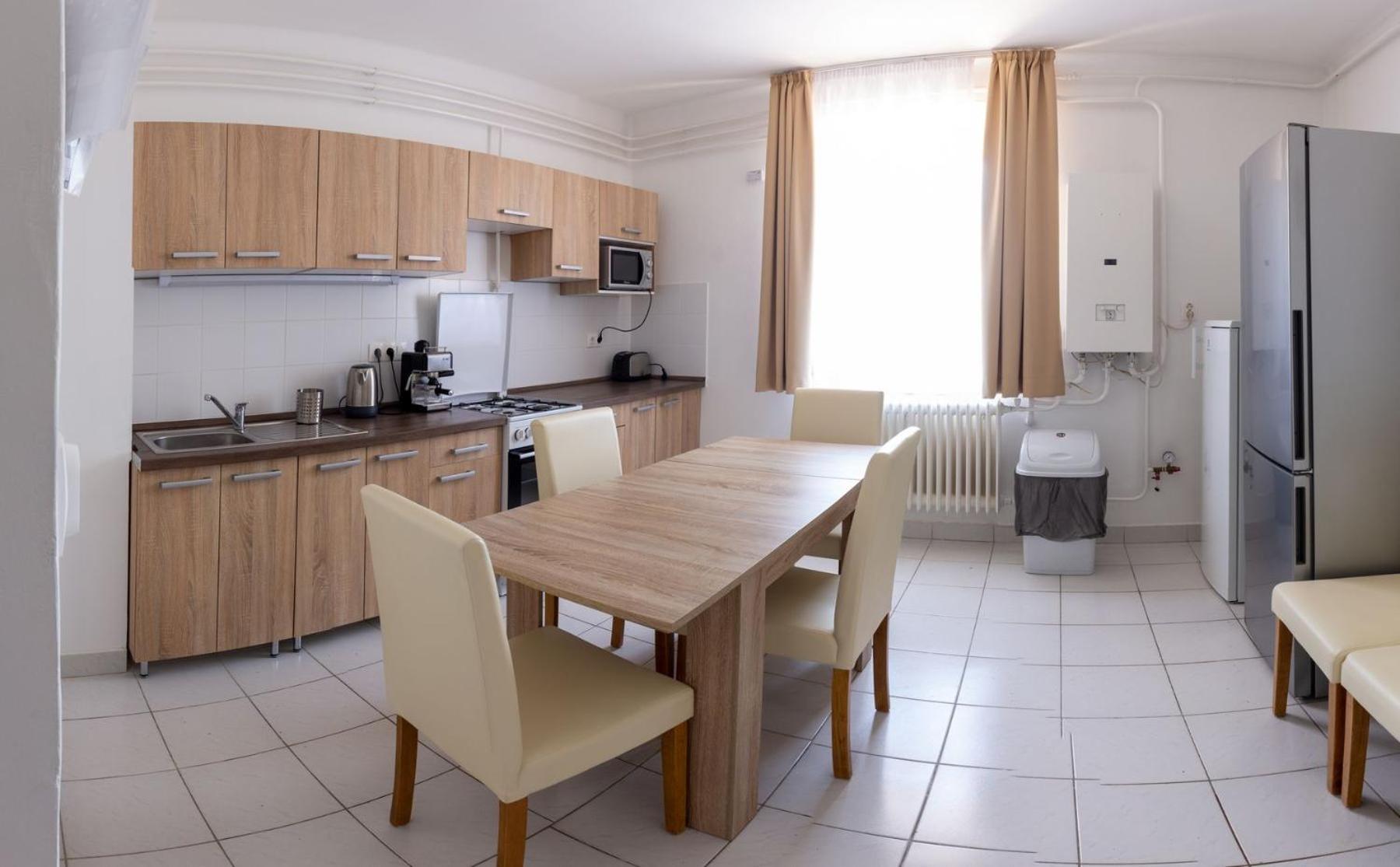 Csoemoeri Vendeghaz Hotel Csomor ภายนอก รูปภาพ