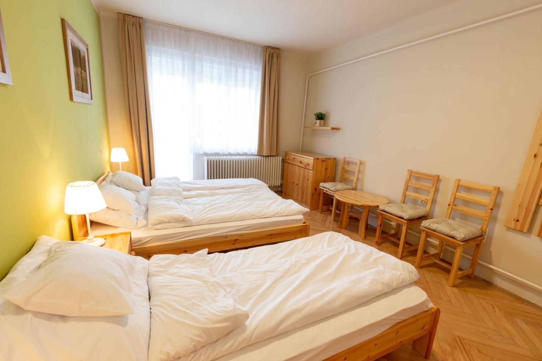 Csoemoeri Vendeghaz Hotel Csomor ภายนอก รูปภาพ